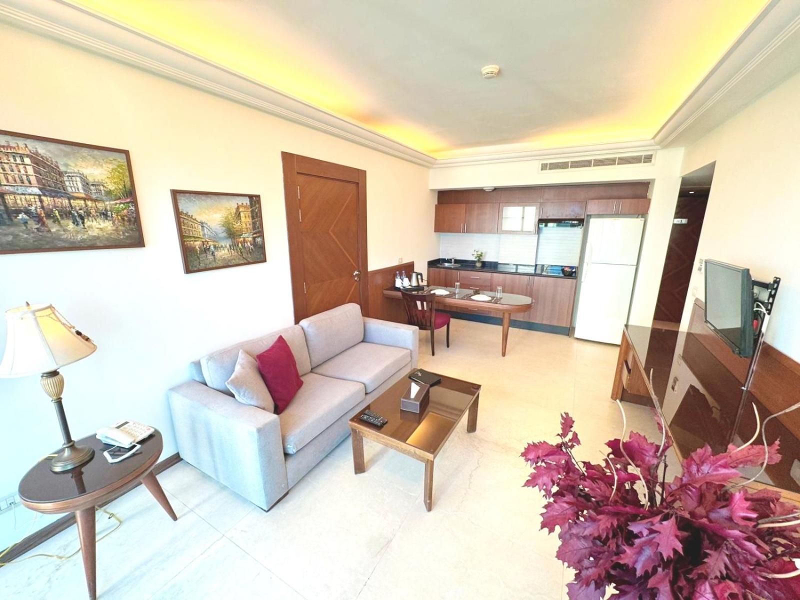 King Suites Hotel Beirut Eksteriør billede
