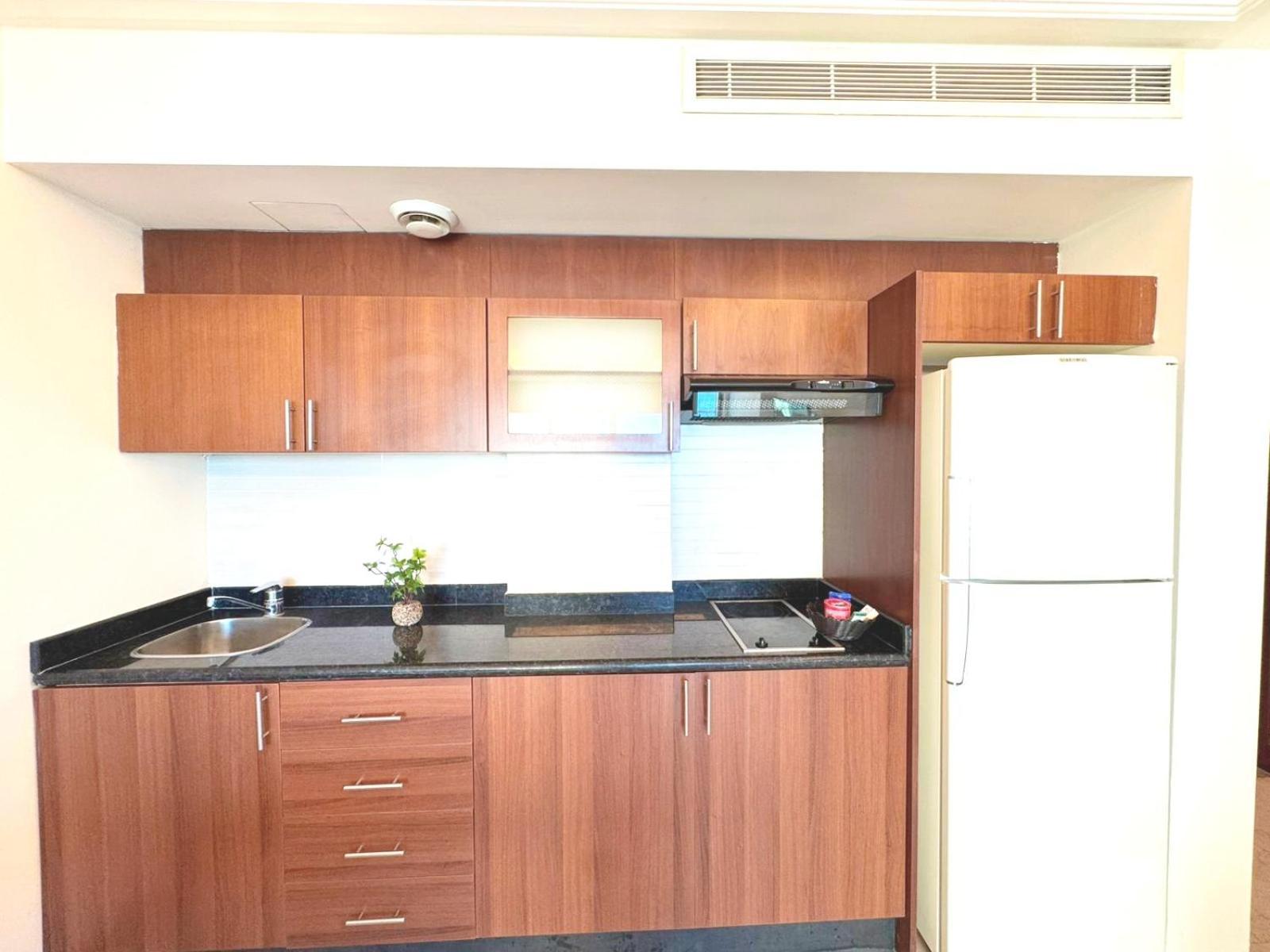King Suites Hotel Beirut Eksteriør billede