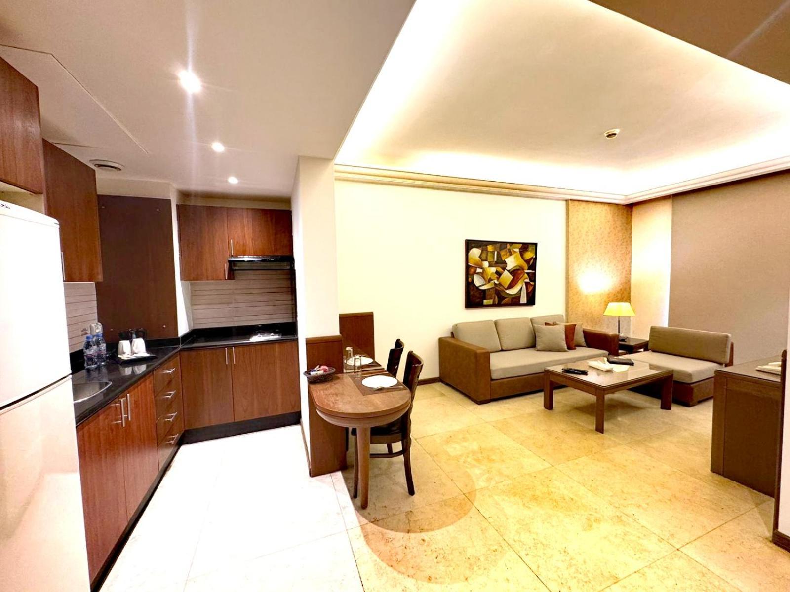 King Suites Hotel Beirut Eksteriør billede