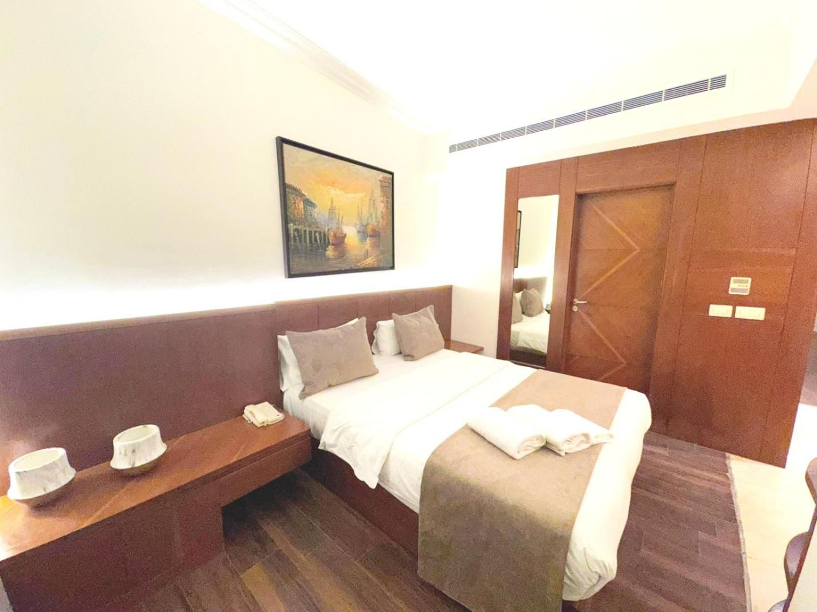 King Suites Hotel Beirut Eksteriør billede