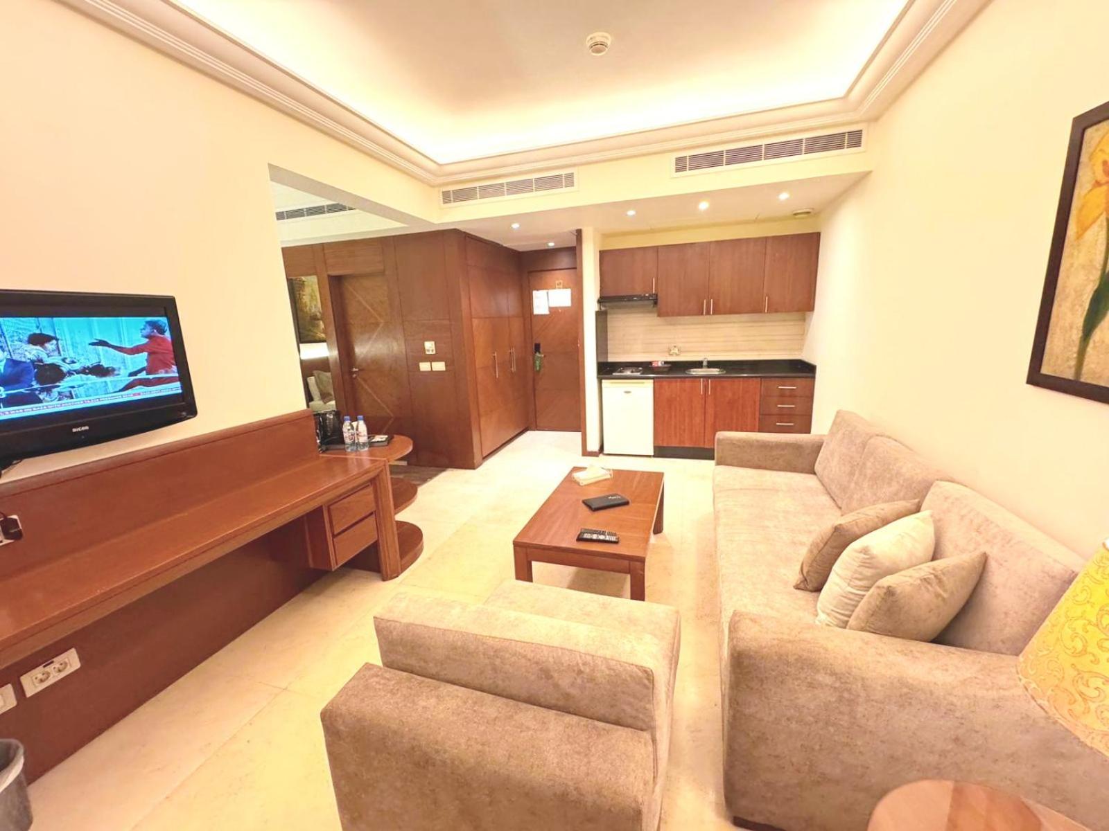 King Suites Hotel Beirut Eksteriør billede